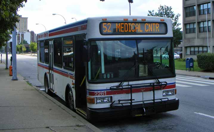 TARC Gillig Advantage 2261